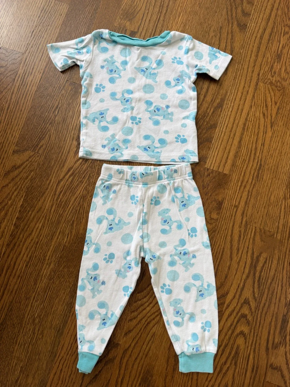 Toddler pajama set bundle, size 2T (5 sets)